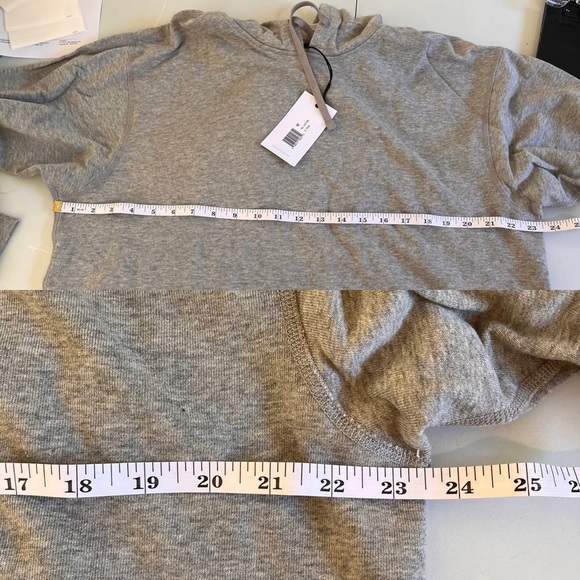 NWT Reigning Champ Lightweight Terry Cut-off Hoodie Heather Grey - Picture 7 of 7